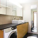 Luxury Seaside 3 Bedroom With Balcony * 塔林
