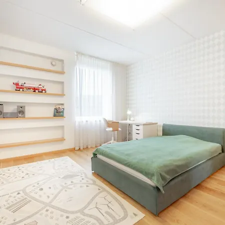 Luxury Seaside 3 Bedroom With Balcony * 塔林