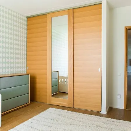 Apartment Luxury Seaside 3 Bedroom With Balcony